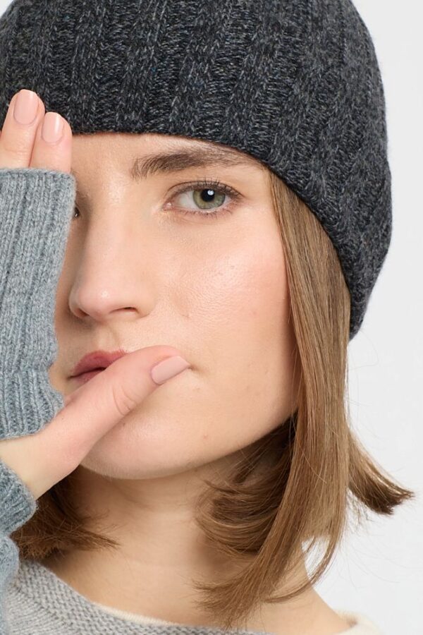 UNISEX ENGLISH KNIT HAT - Image 2