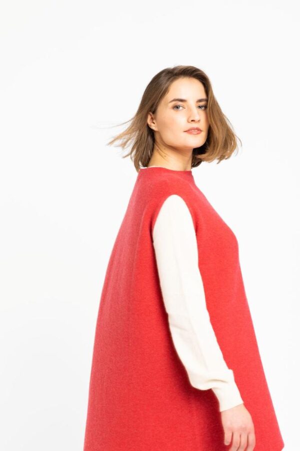 LINZ CAPE - Image 3