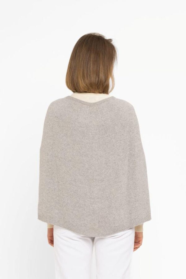 PONCHO 2 THREADS - Image 5